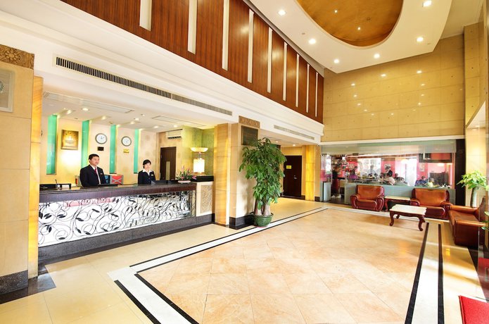 Imagen de los interiores del Hotel Xinhua. Foto 20