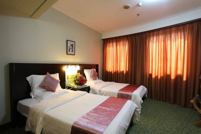 Imagen de la habitación del Hotel Xinhua. Foto 15