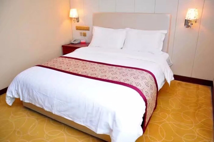 Imagen de la habitación del Hotel Xining Xibai. Foto 10