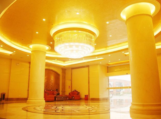 Imagen de los interiores del Hotel Xinlongcheng Hotel. Foto 19