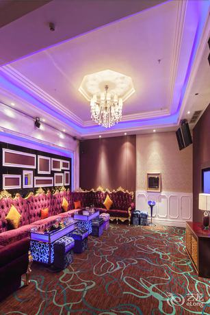 Imagen de la habitación del Hotel Xinxing Century Hotel. Foto 17