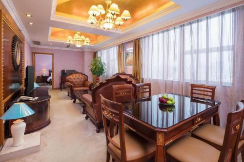Imagen general del Hotel Xinyuan Hot Spring, HAIKOU. Foto 4