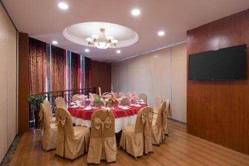Imagen general del Hotel Xinyuan Hot Spring, HAIKOU. Foto 16