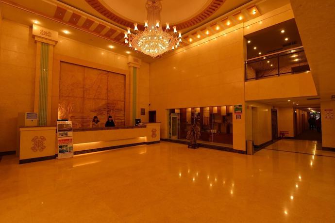 Imagen de los interiores del Hotel Xinyuan Hotel - Penglai. Foto 12