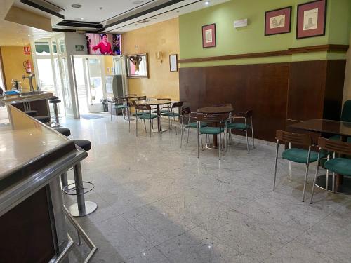 Imagen general del Hotel Xinzo. Foto 16