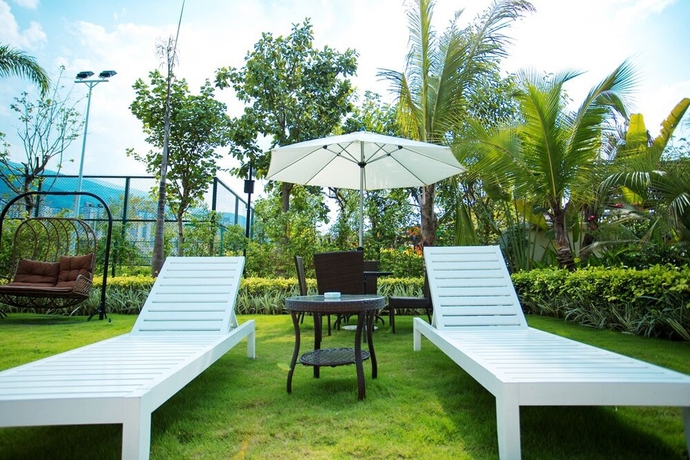 Imagen de la piscina del Hotel Xishuangbanna Yajule City Golf. Foto 12
