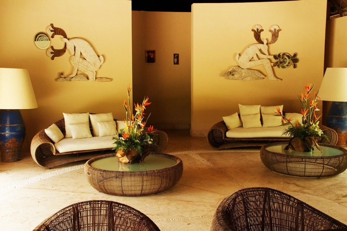 Imagen de los interiores del Hotel Xixim Mundo Imperial. Foto 12