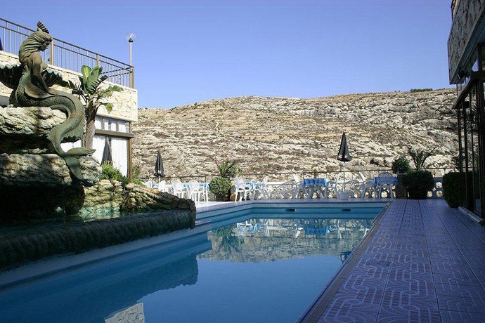 Imagen de la piscina del Hotel Xlendi Resort And Spa. Foto 5