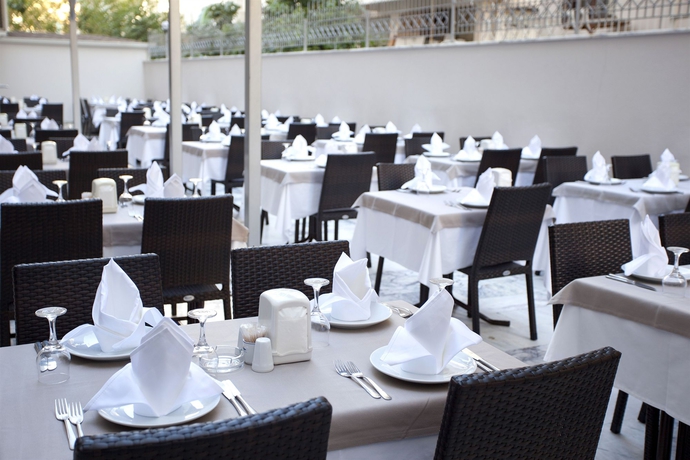 Imagen del bar/restaurante del Hotel Xperia Grand Bali - All Inclusive. Foto 5