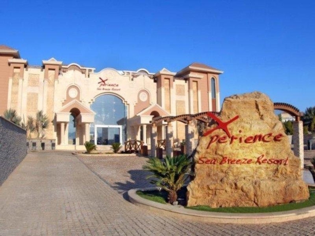 Imagen general del Hotel Xperience Sea Breeze Resort. Foto 12