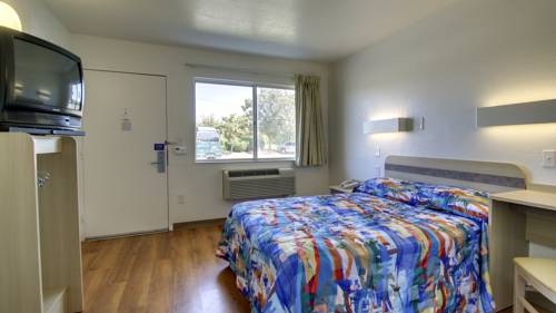 Imagen de la habitación del Hotel Xpress Inn and Extended Stays. Foto 6