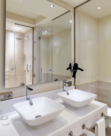 Imagen de la habitación del Hotel Xq El Palacete. Foto 13