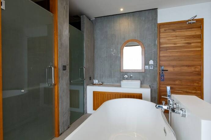 Imagen general del Hotel X-sea khanom Harbor Bay Resort. Foto 2