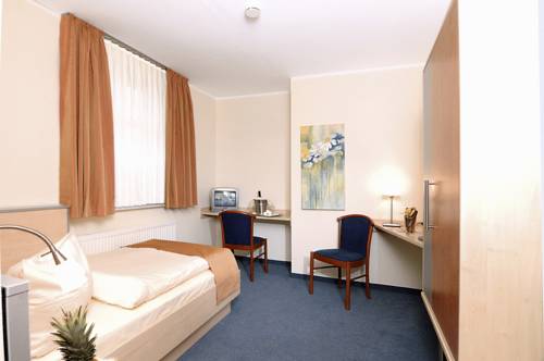 Imagen de la habitación del Hotel Xtra Gleis. Foto 3