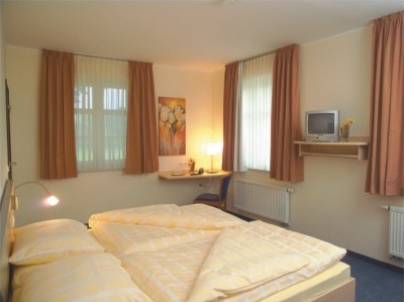 Imagen de la habitación del Hotel Xtra Gleis. Foto 6