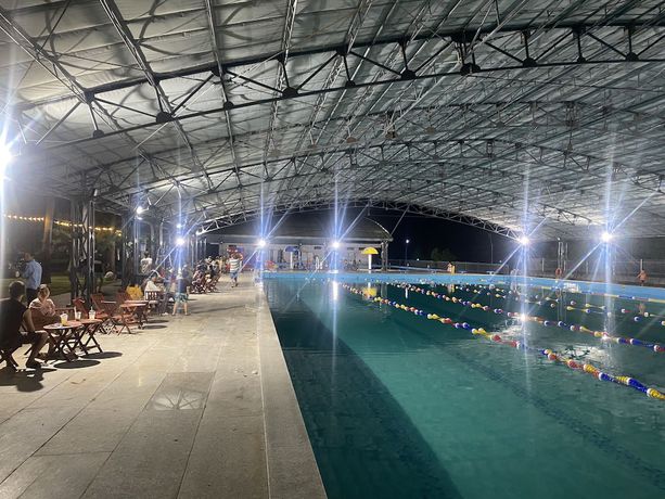 Imagen de la piscina del Hotel Xuan Hai Complex. Foto 5