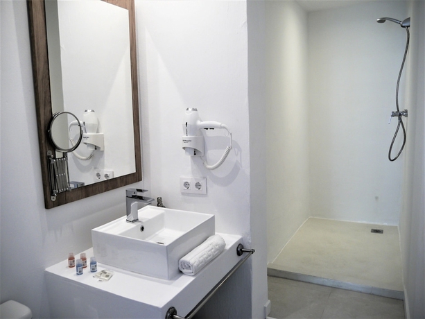 Imagen de la habitación del Hotel Xubec - Alberg Juvenil. Foto 16