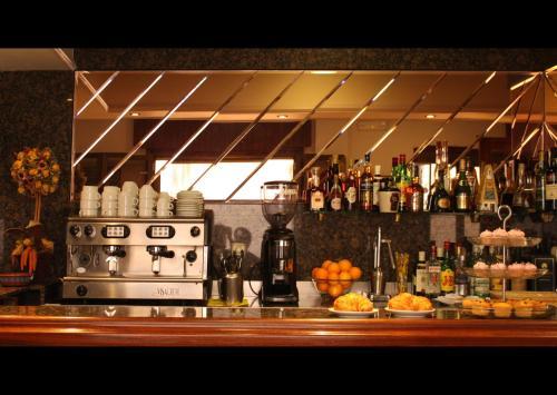 Imagen del bar/restaurante del Hotel Xunqueira. Foto 2