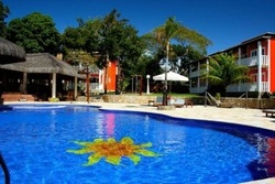 Imagen de la piscina del Hotel Xurupita Holiday Resort. Foto 8