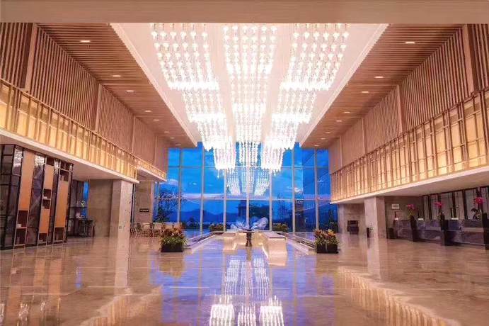 Imagen de los interiores del Hotel Xuzhou Marriott Lakeview. Foto 20