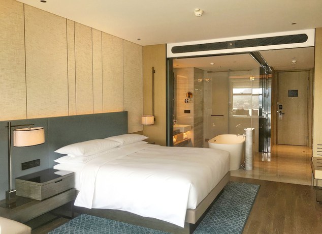 Imagen de la habitación del Hotel Xuzhou Marriott Lakeview. Foto 11