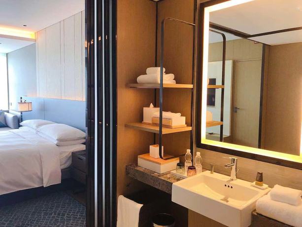 Imagen de la habitación del Hotel Xuzhou Marriott Lakeview. Foto 18