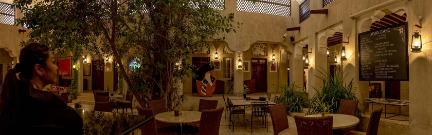 Imagen del bar/restaurante del Hotel Xva Art. Foto 4