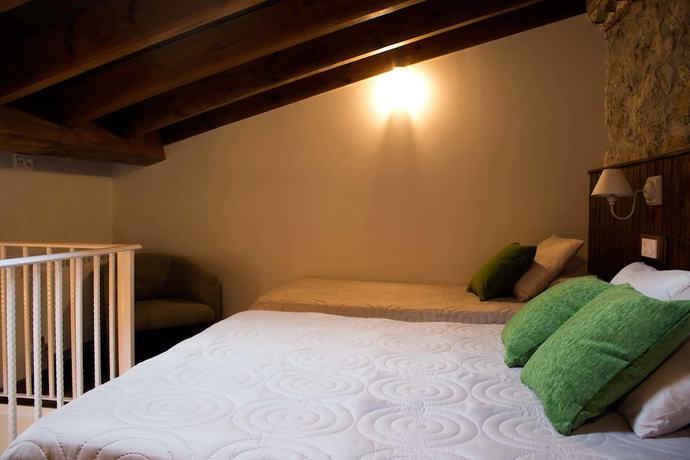 Imagen de la habitación del Hotel Y Apartamentos El Camín. Foto 12