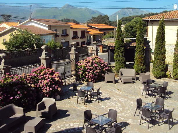 Imagen de la habitación del Hotel Y Apartamentos El Camín. Foto 19