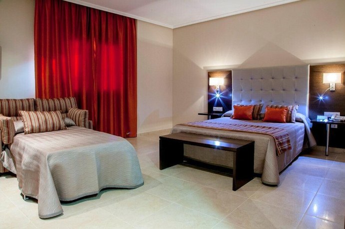 Imagen de la habitación del Hotel Y Apartamentos Quinto Cecilio. Foto 9