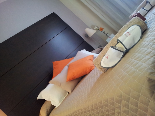 Imagen de la habitación del Hotel Y Apartamentos Vertice Sevilla Aljarafe. Foto 2