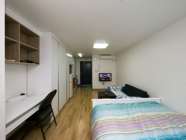 Imagen de la habitación del Hotel Y Blue. Foto 20