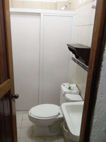 Imagen de la habitación del Hotel Y Bungalows Acuario. Foto 13