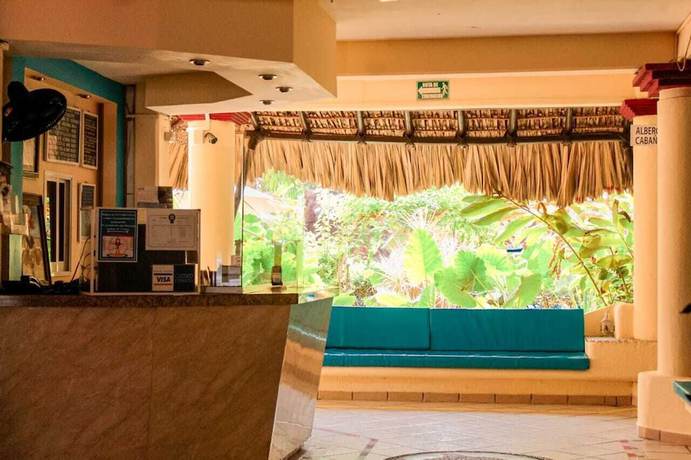 Imagen de los interiores del Hotel Y Bungalows Acuario. Foto 20