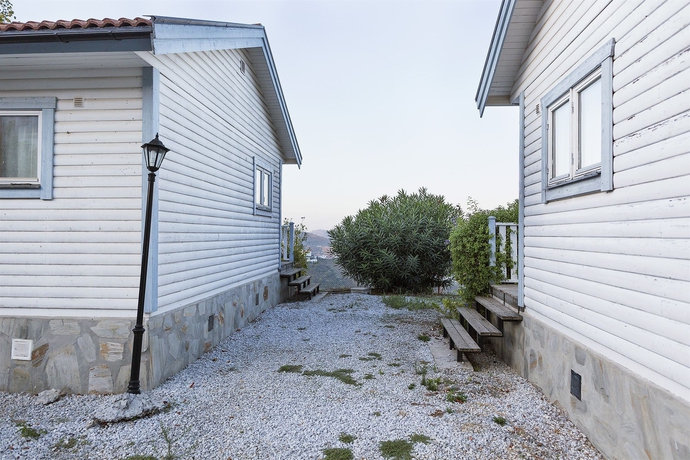 Imagen de los exteriores del Hotel Y Bungalows Balcón De Competa. Foto 10