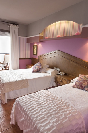 Imagen general del Hotel Y Bungalows Balcón De Competa. Foto 3