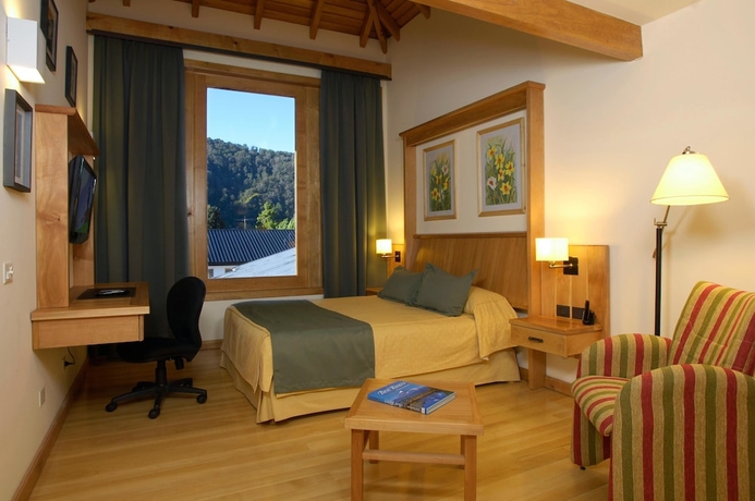 Imagen de la habitación del Hotel Y Caba&ntilde;as Le Village. Foto 14