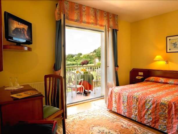 Imagen de la habitación del Hotel Y Casona El Carmen. Foto 7