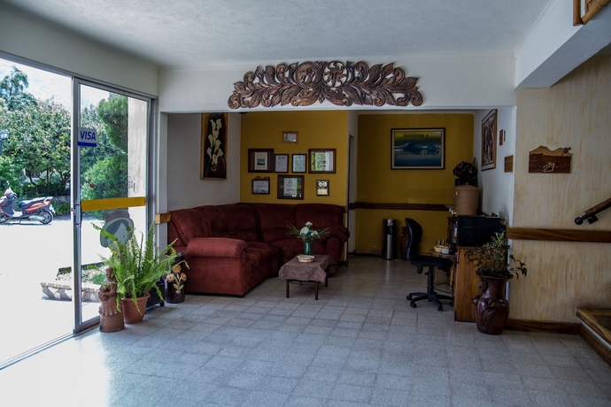 Imagen de los interiores del Hotel Y Centro De Convenciones Jardines Del Lago. Foto 19