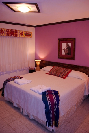 Imagen de la habitación del Hotel Y Centro De Convenciones Jardines Del Lago. Foto 12