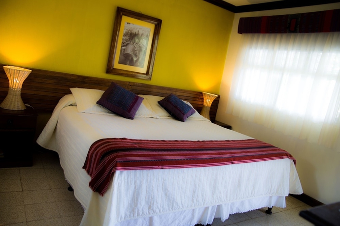 Imagen de la habitación del Hotel Y Centro De Convenciones Jardines Del Lago. Foto 16