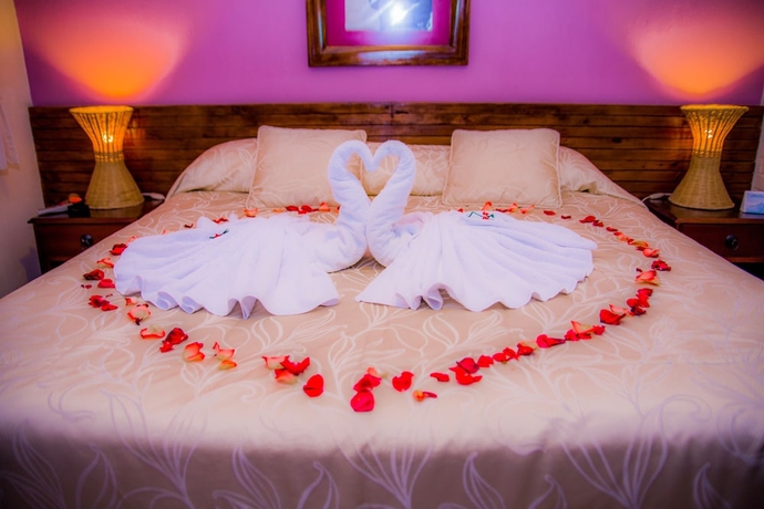 Imagen de la habitación del Hotel Y Centro De Convenciones Jardines Del Lago. Foto 17