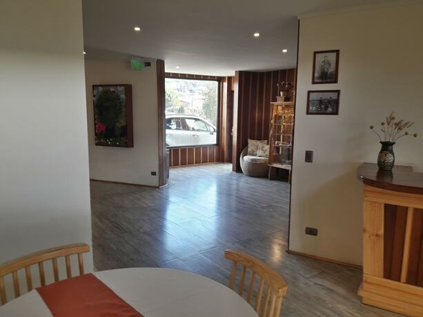 Imagen general del Hotel Y Departamentos Dein Haus. Foto 10