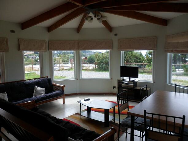 Imagen general del Hotel Y Departamentos Dein Haus. Foto 12