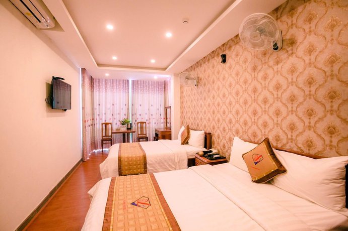 Imagen de la habitación del Hotel Y Linh. Foto 1