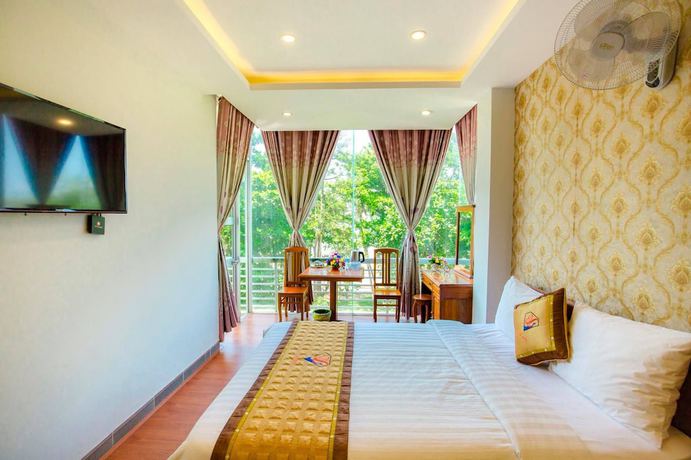 Imagen de la habitación del Hotel Y Linh. Foto 10