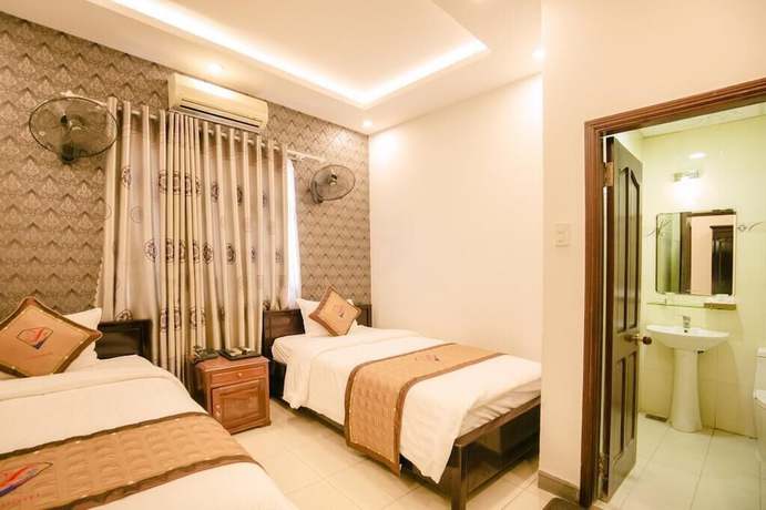 Imagen de la habitación del Hotel Y Linh. Foto 18