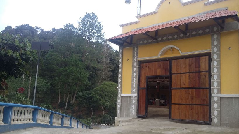 Imagen del bar/restaurante del Hotel Y Restaurante Eco Chibulbut. Foto 4