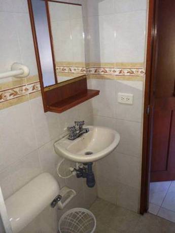 Imagen de la habitación del Hotel Y Restaurante Los Cambulos. Foto 3