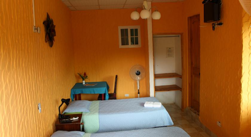 Imagen de la habitación del Hotel Y Restaurante Valle Verde. Foto 4